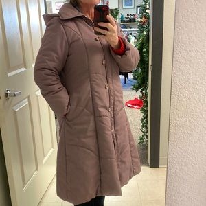 Vintage Ms. Freddi International Coat Mauve Size 14 With Ceramic Flower Button